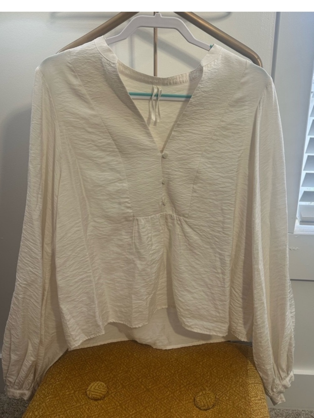 Anthropologie Cream Balloon Sleeve Blouse Size L Boho Peasant Top EUC